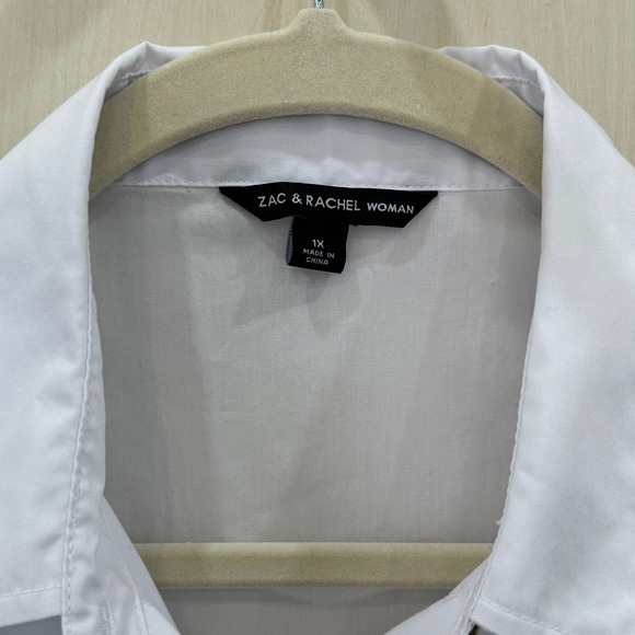 ZAC & RACHEL Woman Crisp White Button Up Shirt Size 1X Gathered Puff Sleeves - Picture 4 of 8